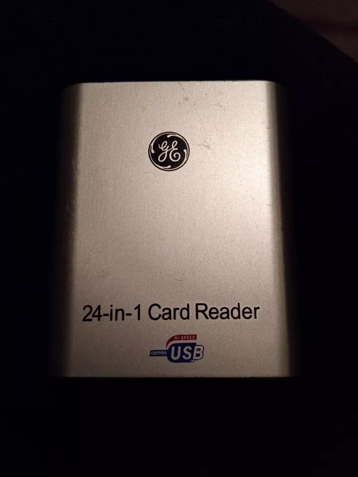 General Electric 24-In-1 Memory Card Reader w/USB Cord