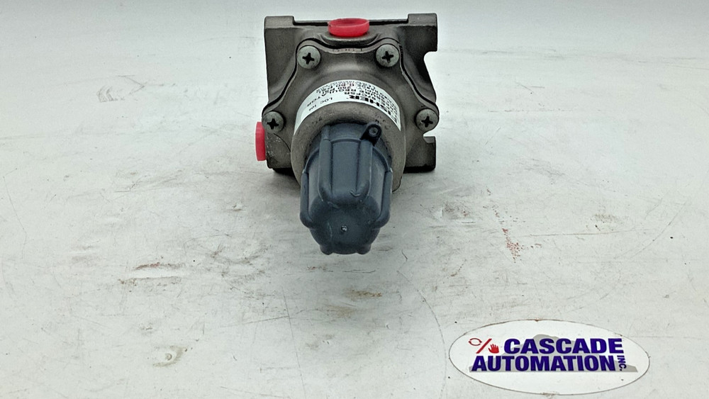 FISHER 67CFSR PRESSURE REGULATOR