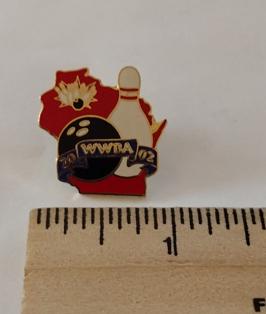 2002 WWBA Bowling Lapel Pin