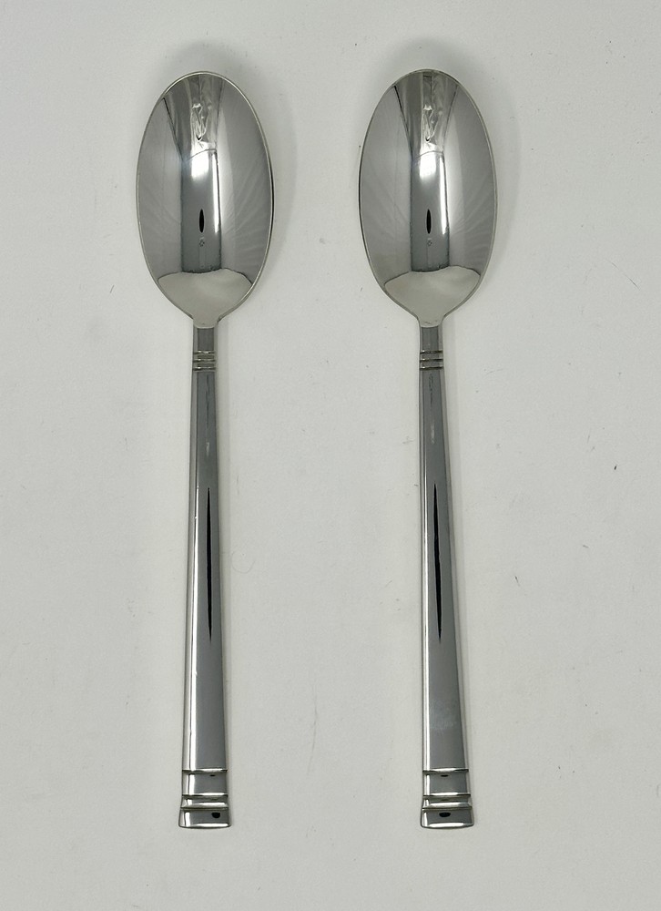 Oneida Sunnybrook Set of 2 Serving Spoons 8 1/2"
