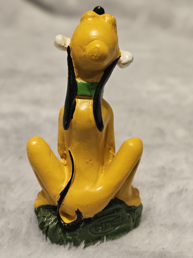 Disney Miniature Plastic Garden Figurine Pluto 2-1/2"