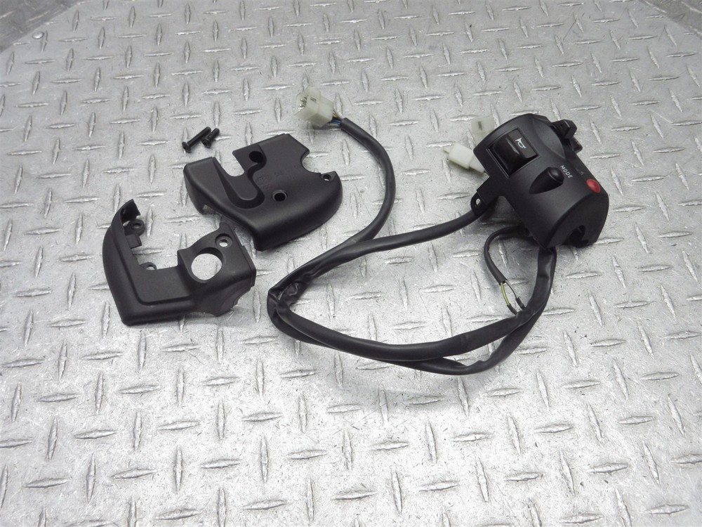 2003 01-04 Aprilia Atlantic 500cc Scooter Left Switch Handlebar Light Control