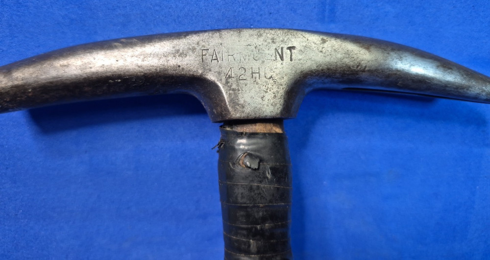 Fairmount 42HC Tack Hammer