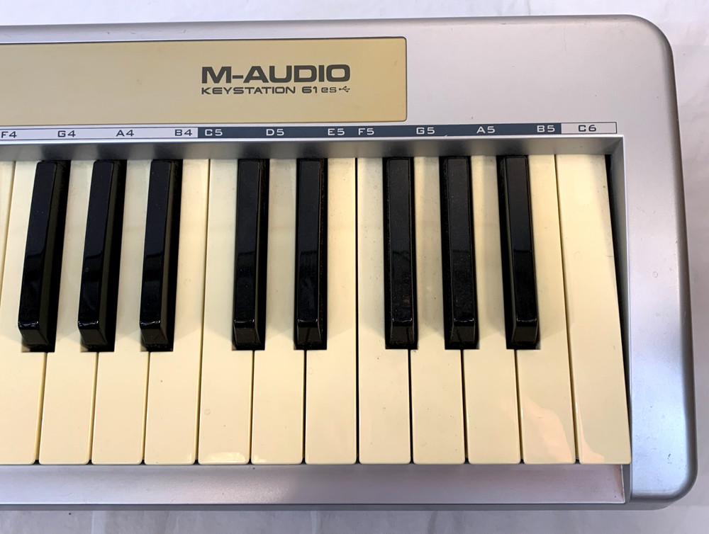 M-AUDIO Keystation 61ES MIDI Controller Keyboard ~ Used