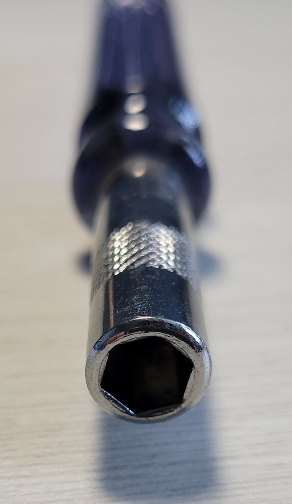 Smith & Wesson Magnetic Tip Screwdriver (T24196)