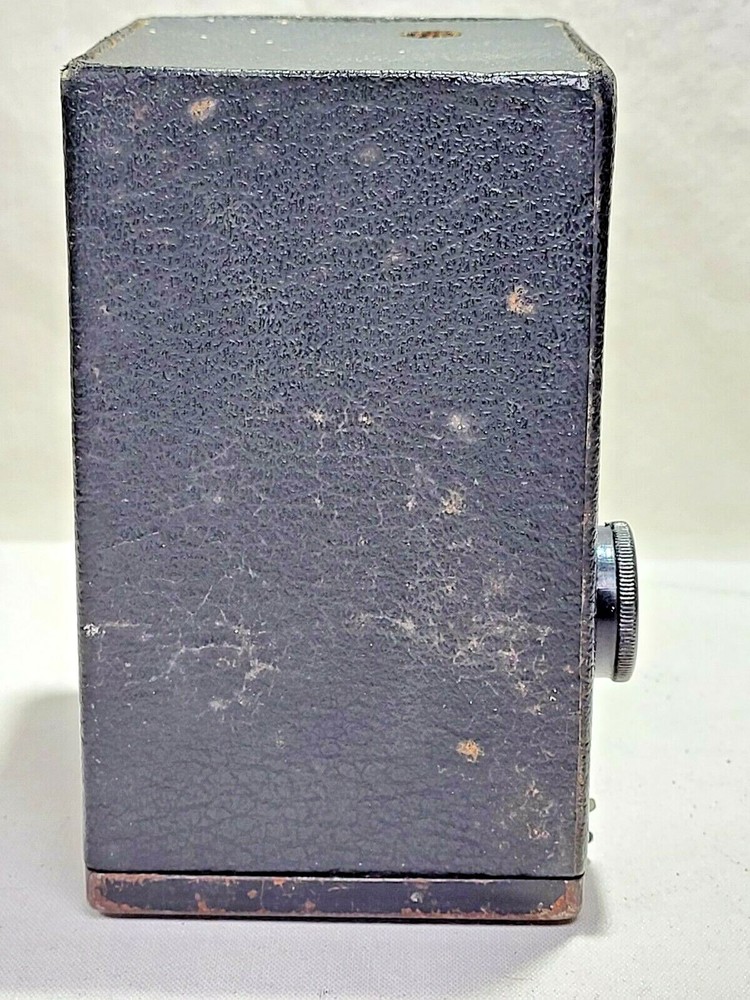 Kodak Brownie Junior Six-20 Box Camera, Missing Top Leather Handle, Shutter Work