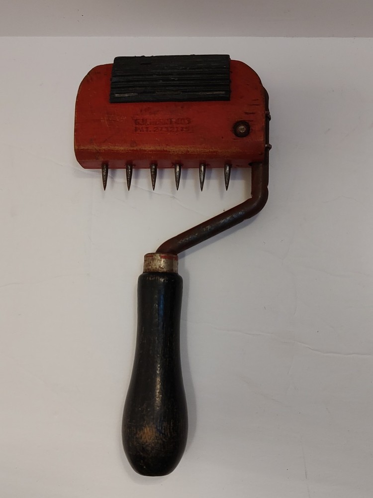 Vintage GW Mount 403 Upholstery Pulling Stretching Tool Wood Handle