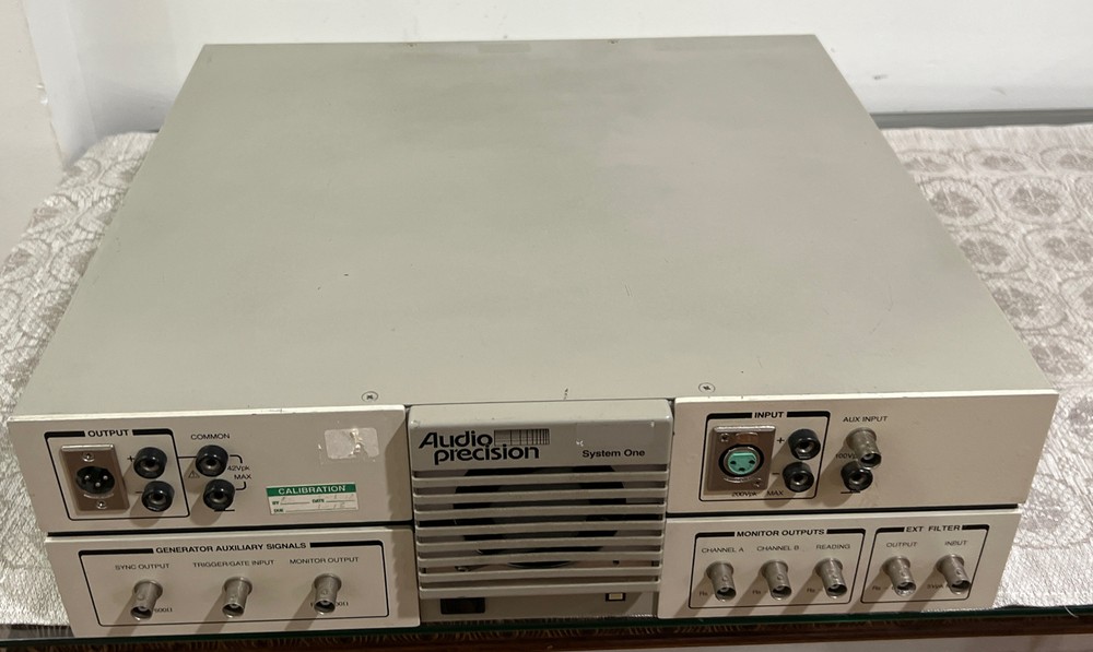 Audio Precision SYSTEM ONE A Version