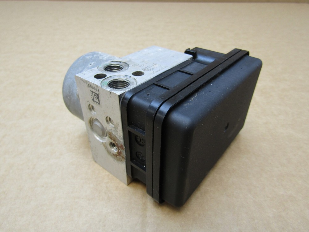 Piaggio Liberty 125 ABS 2021 2,109 miles ABS control unit module (12817)