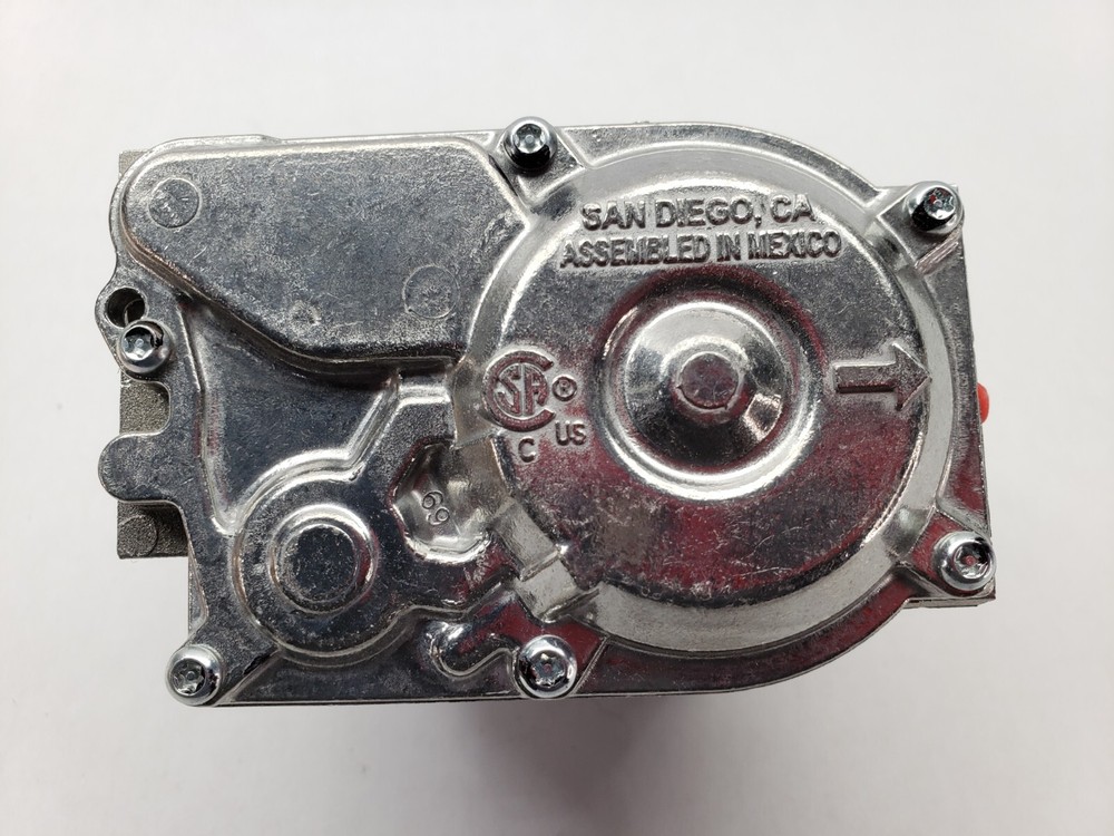 Honeywell 41K3501 Gas Valve, 1/2"