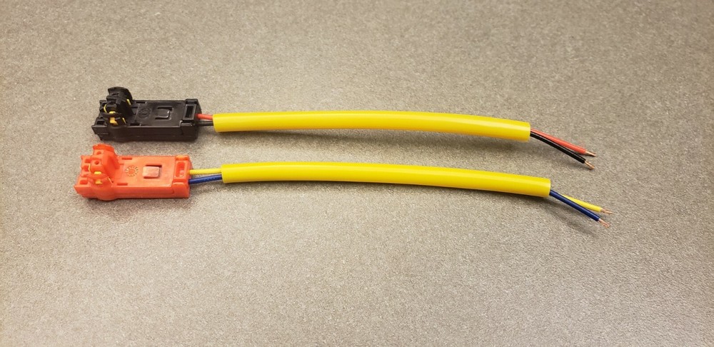 Subaru Legacy Driver Airbag Clock spring Plug Connector OEM