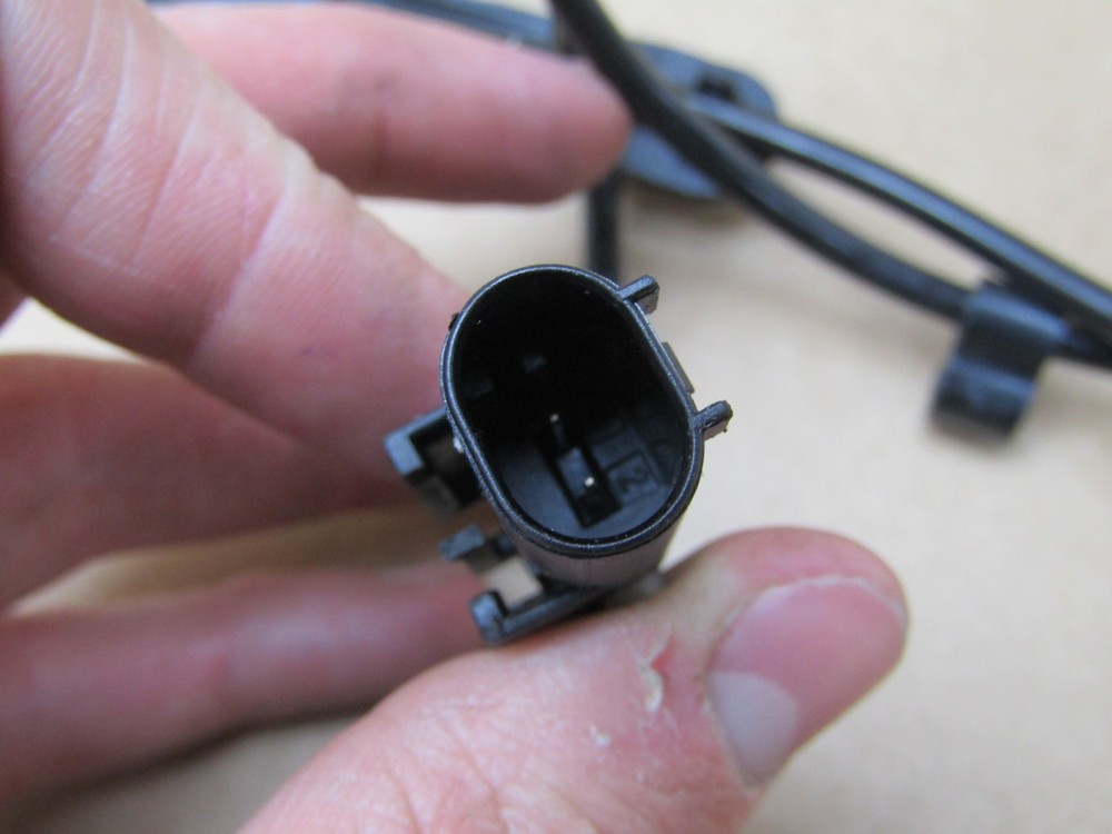 BMW G310R 2021 front ABS sensor (15202)