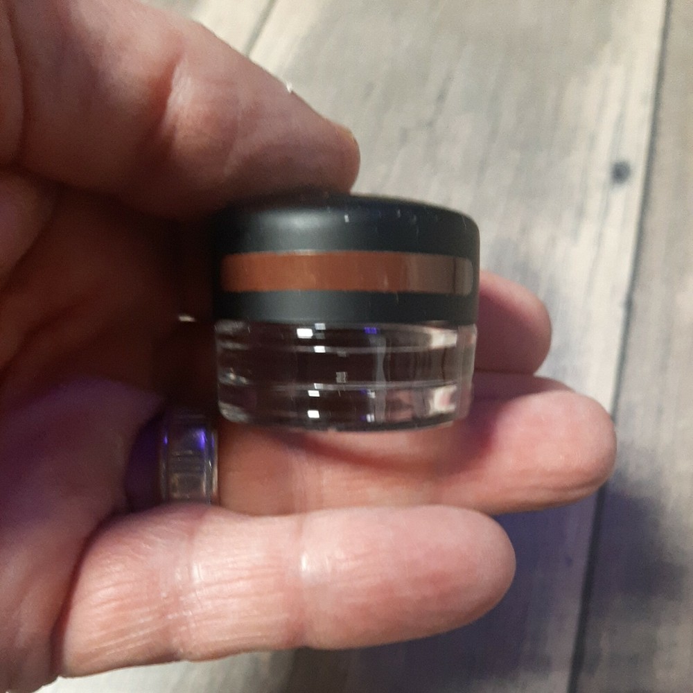 NANACOCO Brow Stylers Pomade MEDIUM BROWN