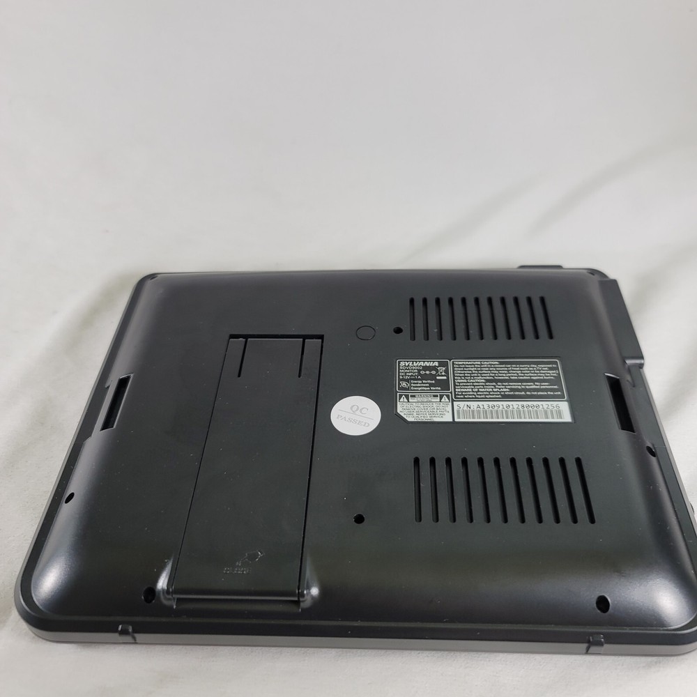 Sylvania Replacement DVD Screen For Model SDVD9002