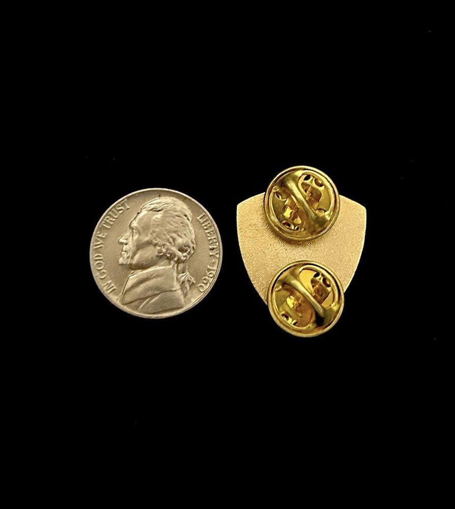 USMC 5TH MARINE DIVISION HAT PIN