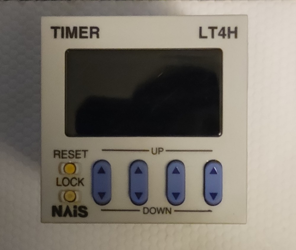 Panasonic (NAiS) LT4H-AC240V Digital Timer