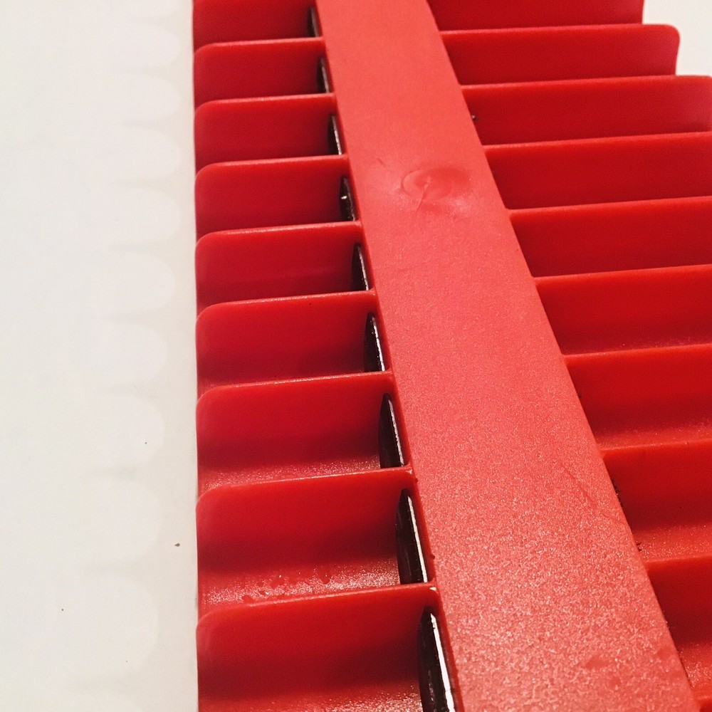 1/4" Magnetic Socket Holder - Red LIS-40120