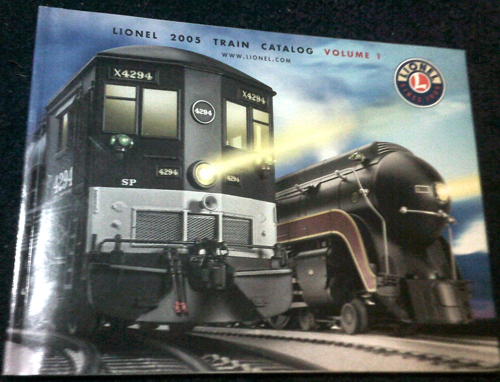 LIONEL 2005 TRAIN CATALOG VOLUME 1
