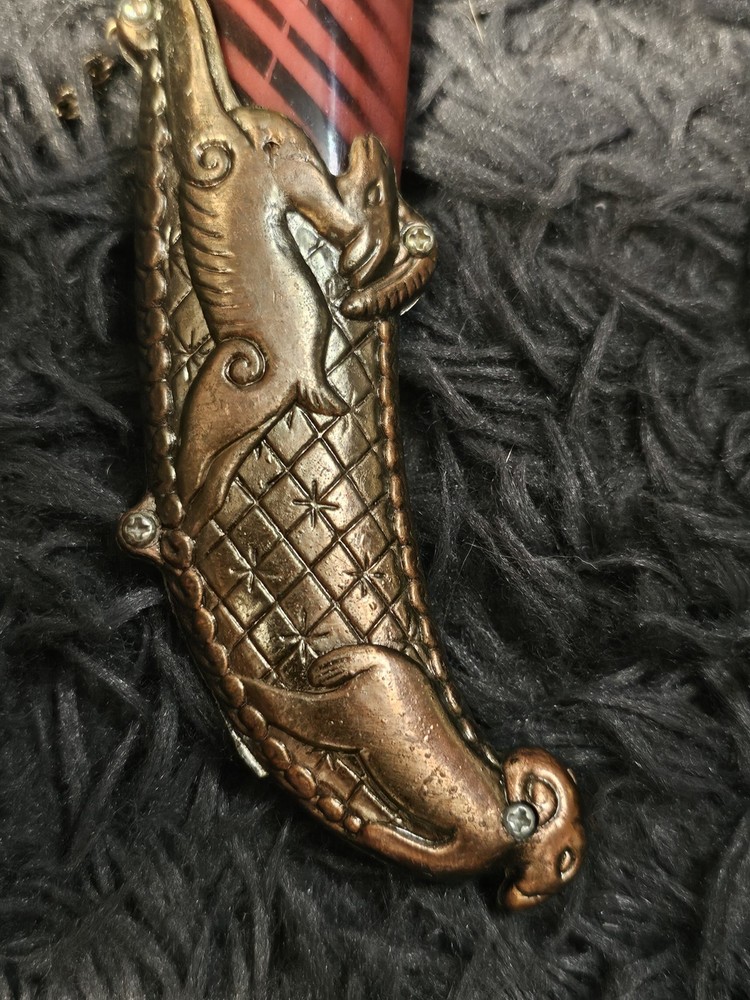 DAGGER STYLE KNIVES With Ram Theme- Pre owned - Great Condition