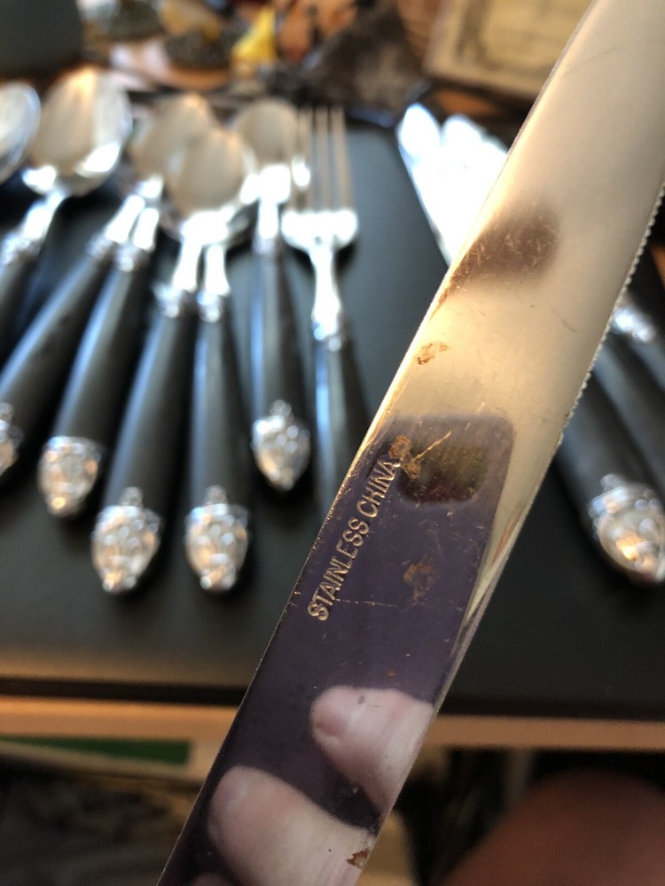 Misc. Flatware W/Plastic Handles- 5 Servings Spoons, 5 Teaspoons, 1 Fork, 4 Kn.