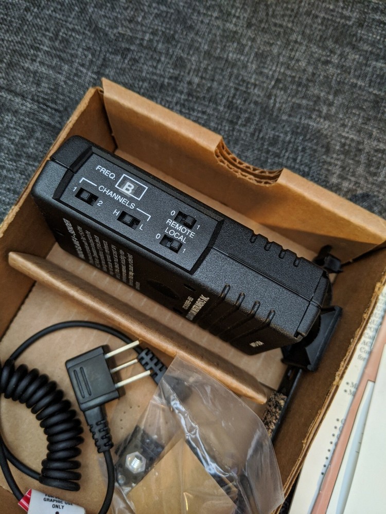 Quantum Radio Slave 4- Frequency B