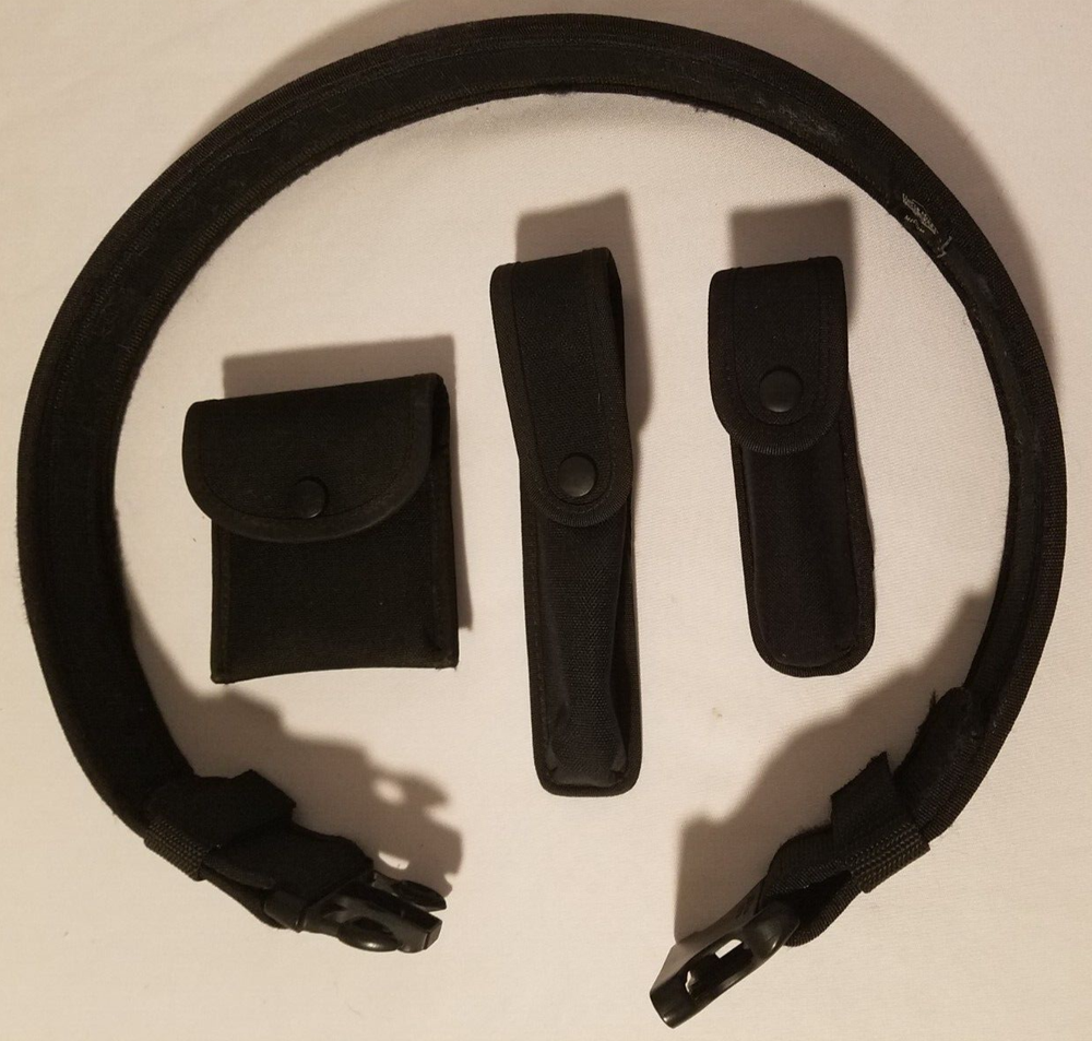 Duty Belt with Three Pouches. FAST SHIPPING!