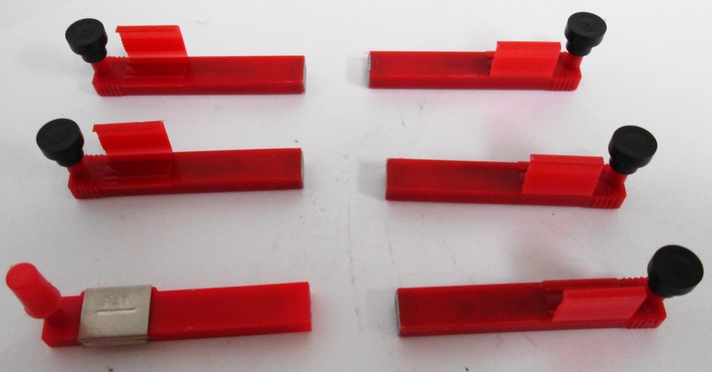 (6) Generic Red Marking Pens
