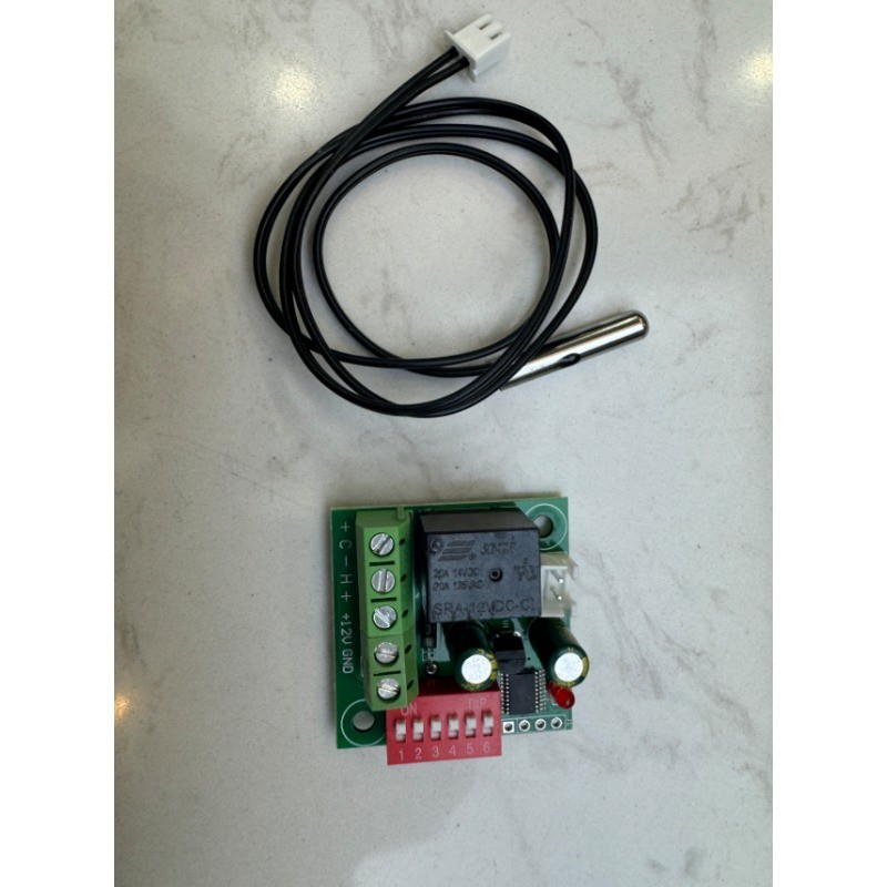 W1701 DC12V Thermostat Digital Temperature Control Switch Temp Controller 20-90℃