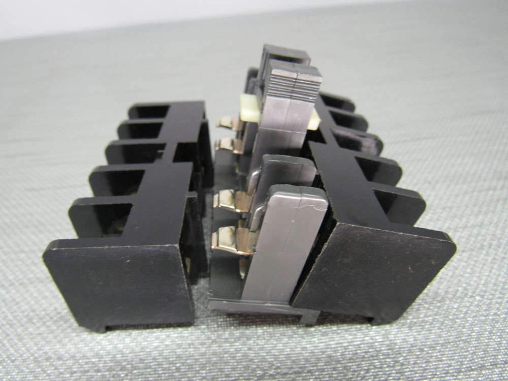 Square D Class 9998 Type GG-4 Contact Black Assembly