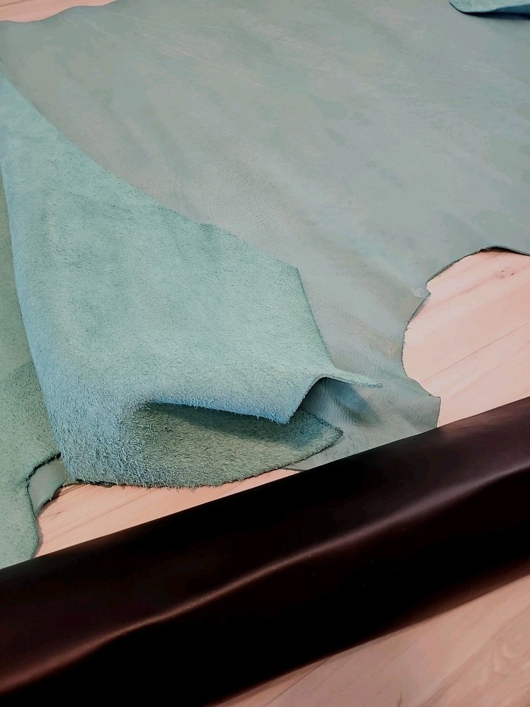 5-6oz THICK TURQUOISE TEAL FULL GRAIN LEATHER HIDE MEDIUM SOFT SHEET,PANEL 23+sq
