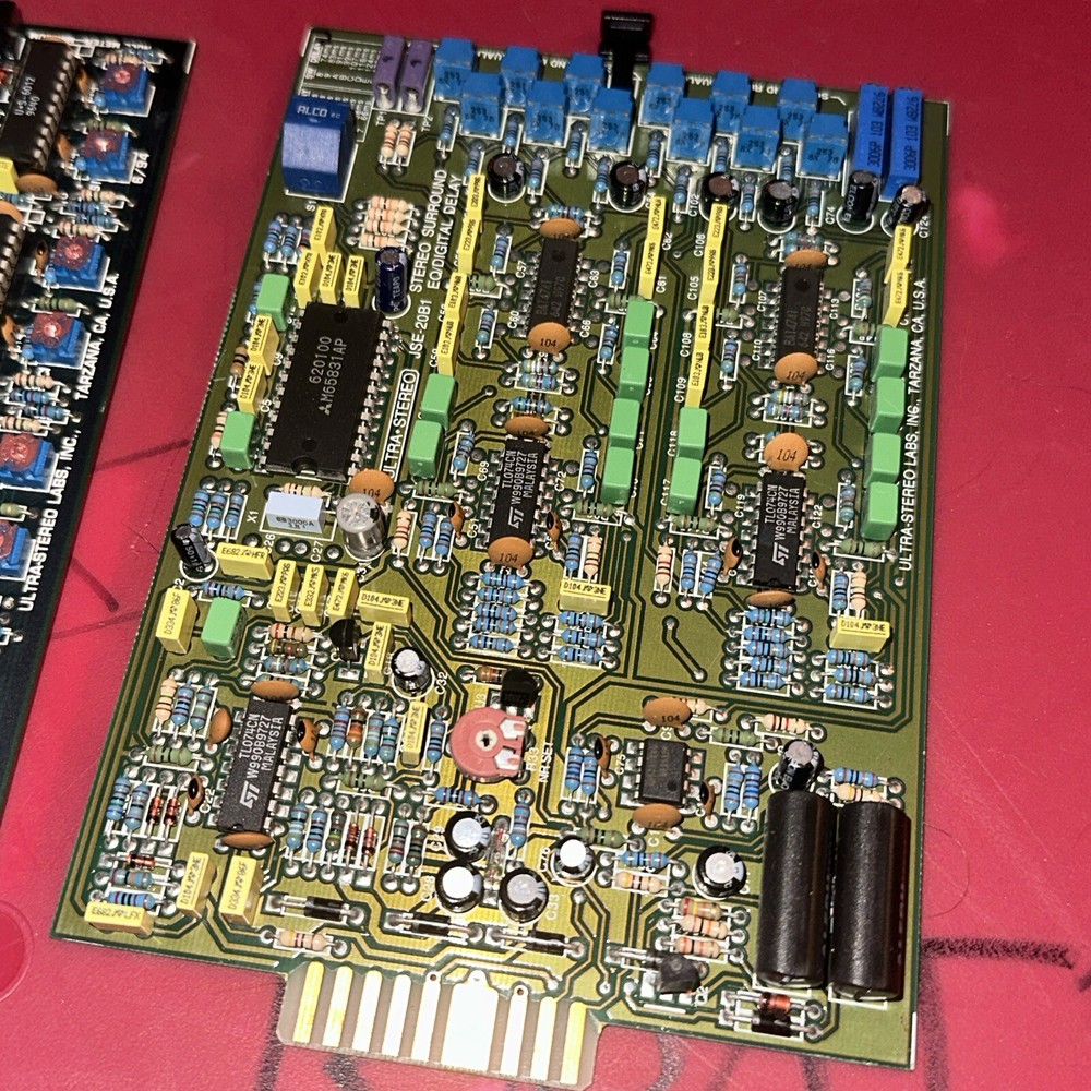 Ultra Stereo JMX-20B Matrix Decoder And Equalizer