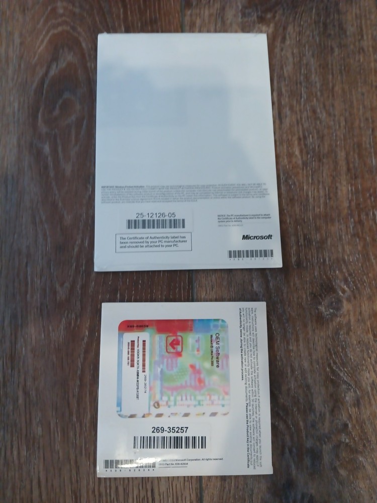 Microsoft Windows XP Home Edition SP2 Version 2002 + Microsoft Office 2003 Prof