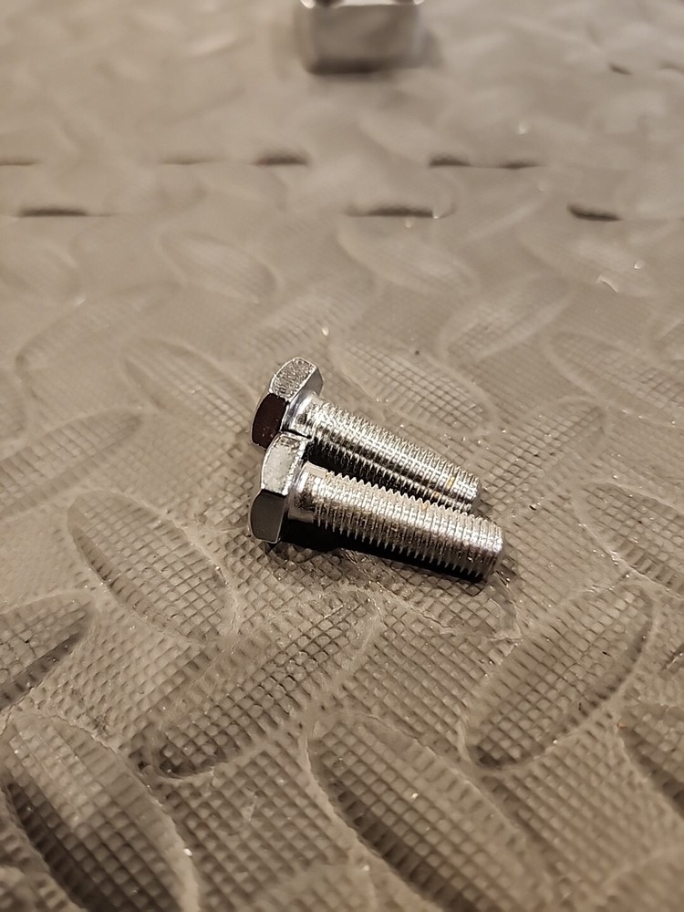 Suntour Crank Bolts