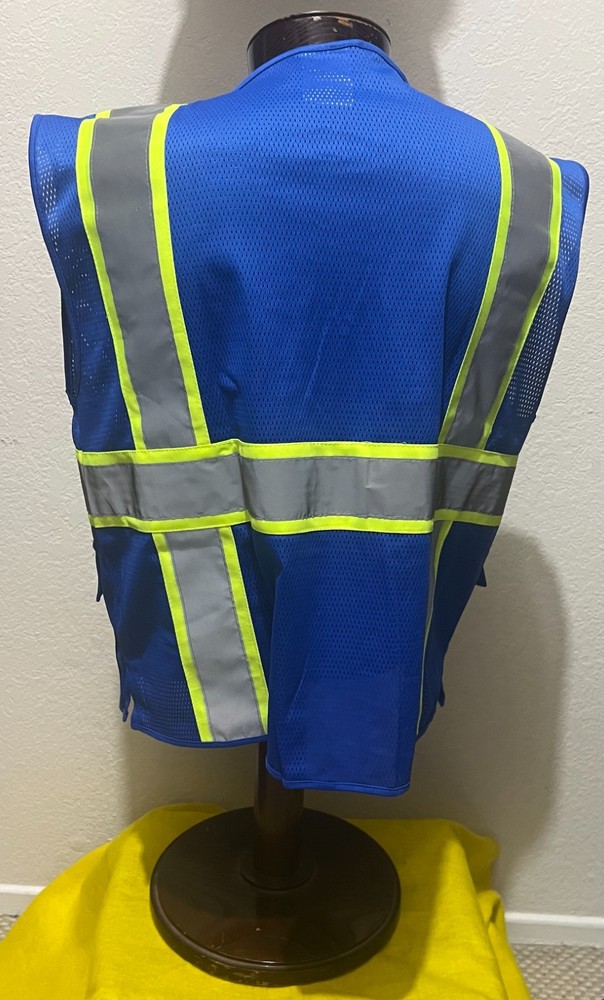 TRUECREST Blue Reflective Safety Vest. Size: MEDIUM 6 Pockets