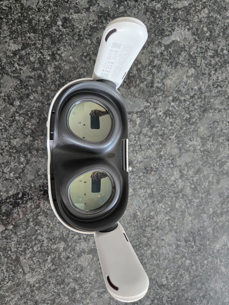 META QUEST 3 128GB HEADSET R9