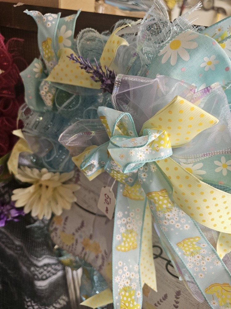 ### 🌷 Adorable Easter Wreath – Celebrate Spring in Style! 🌷###