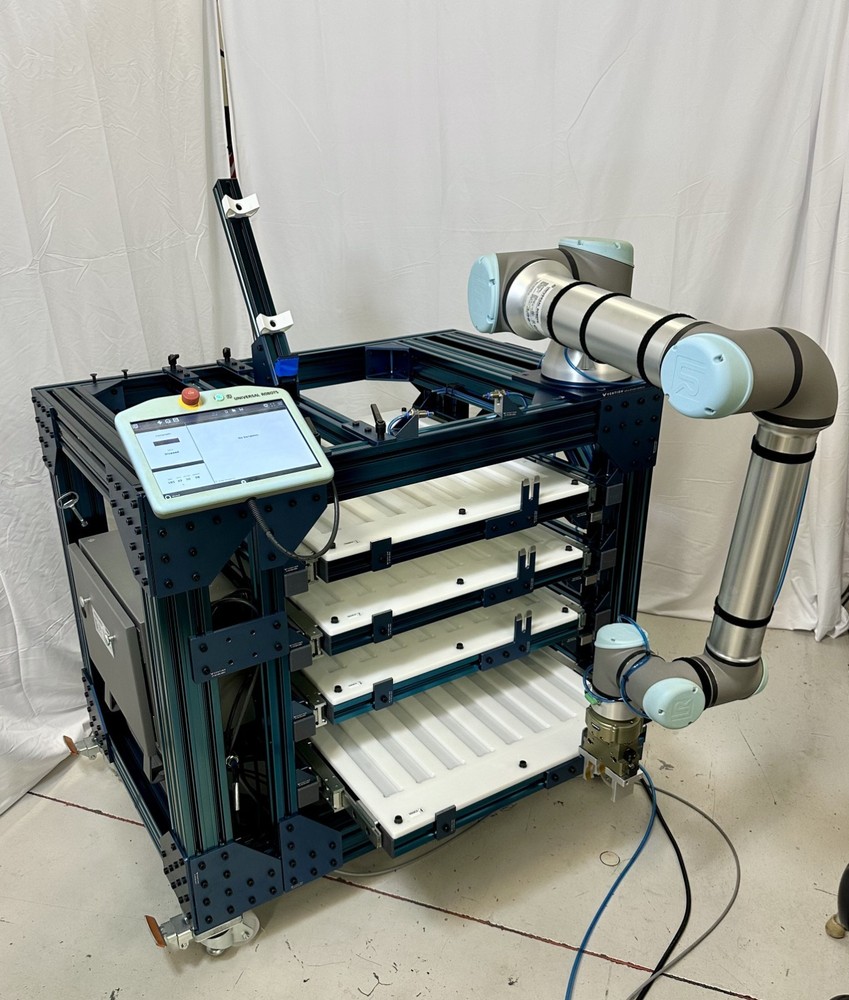 2020 UR10e Collaborative Robot + Controller + Vention stand + Schunk Gripper