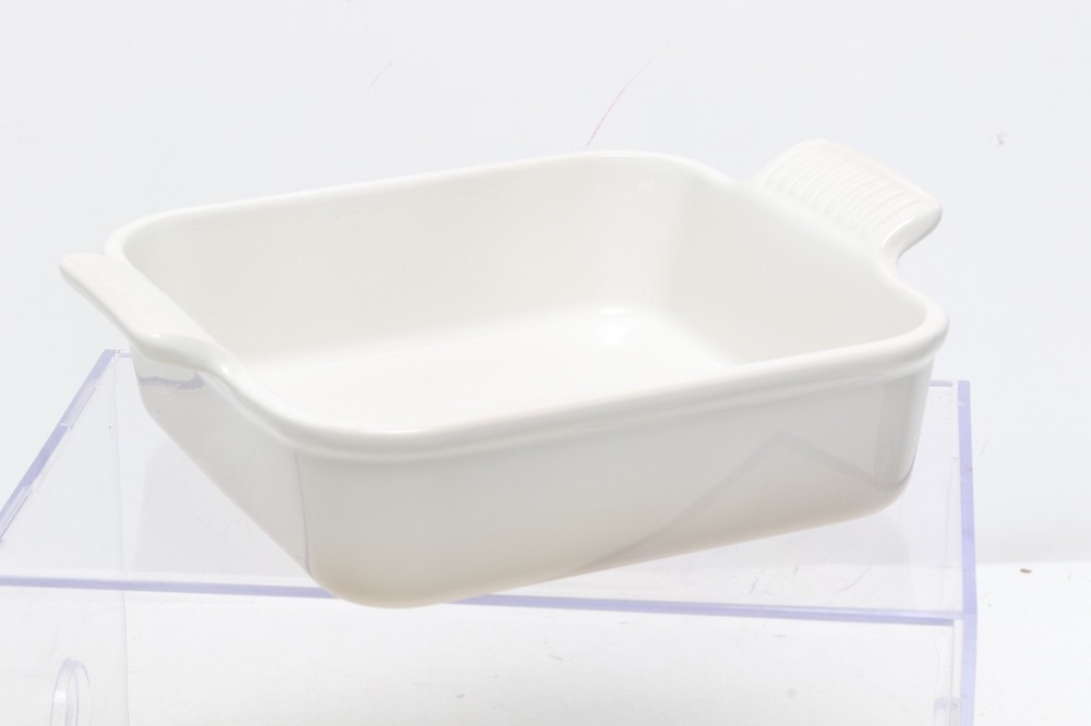 Le Creuset 20 cm heritage square dish meringue