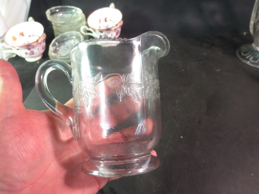 EAPG 5-1/2" Creamer Unknown