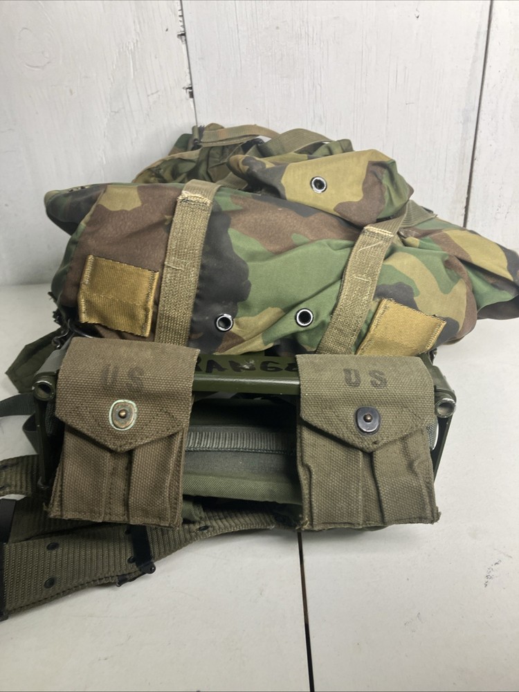 US Military Field Pack Combat Backpack Rucksack W/ Frame Nylon Medium LC-1