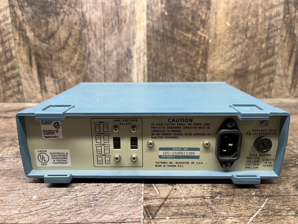 Tektronix CFC250 100 MHz Frequency Counter
