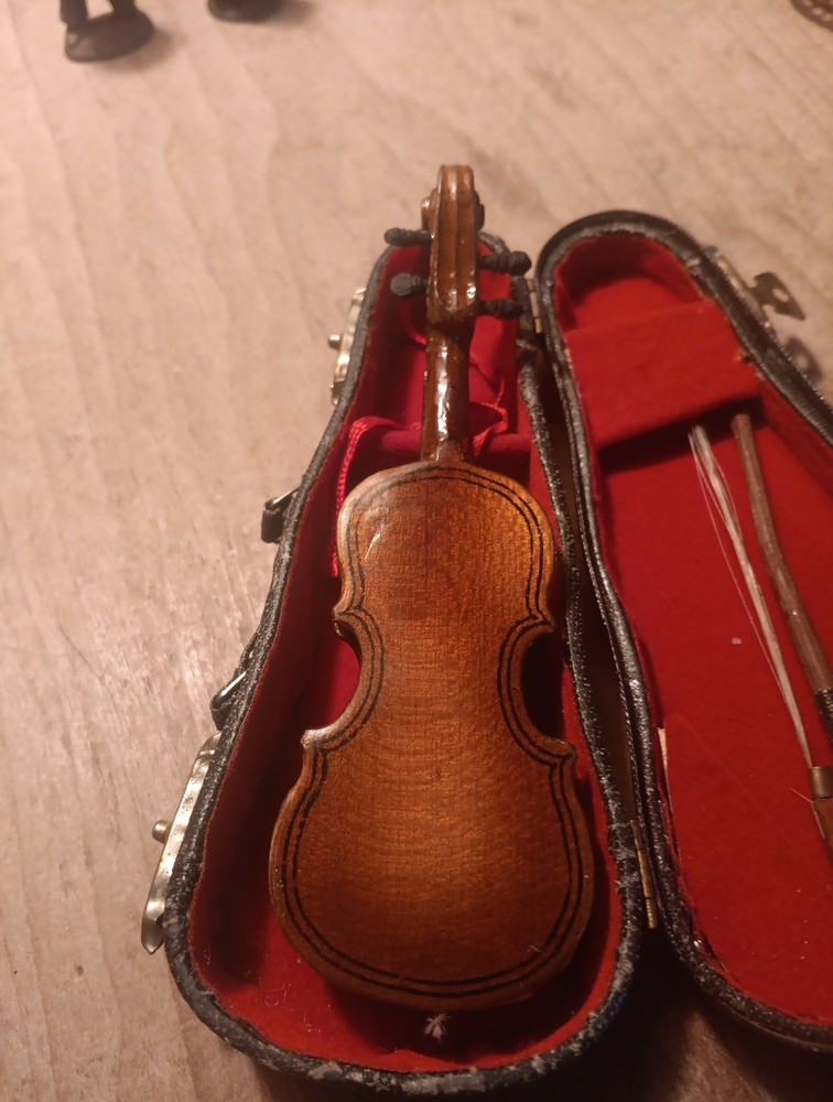 Mini Vintage Wood Violin In Case