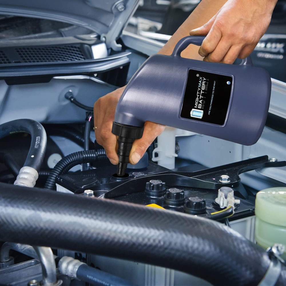 Mighty Max BATTERY AND RADIATOR FILLER JUG TYPE