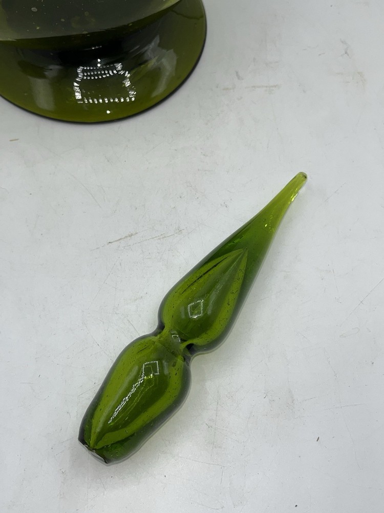 MCM Green Decanter w/Tear Drop Stopper -