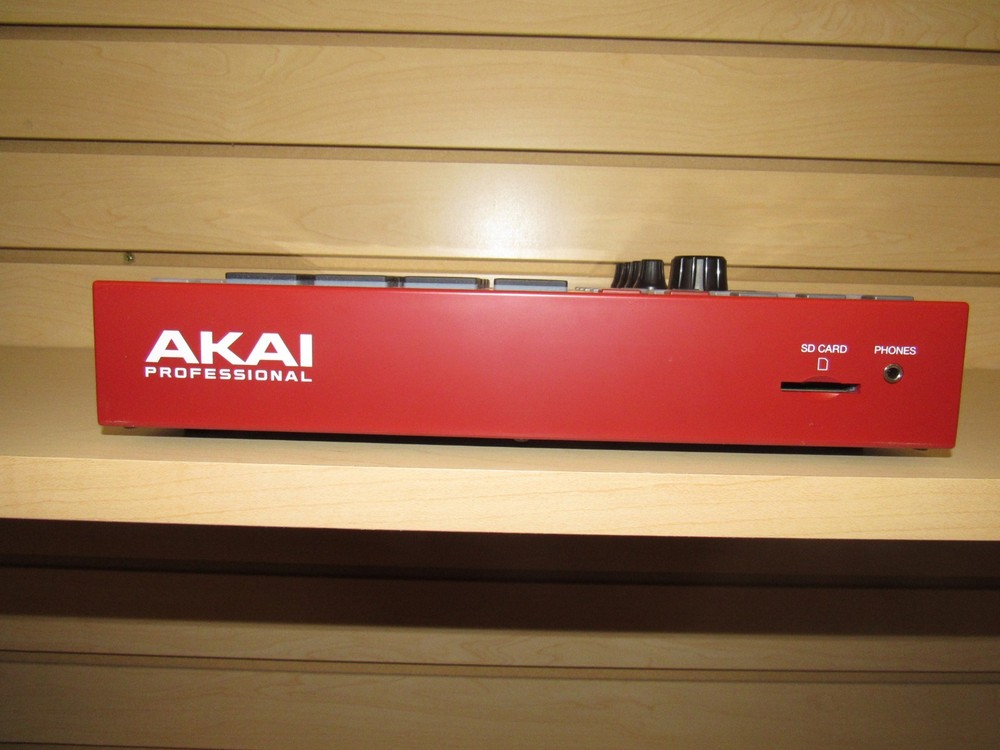 Akai Professional MPC One Plus + Red - Drum Machine, Sampler