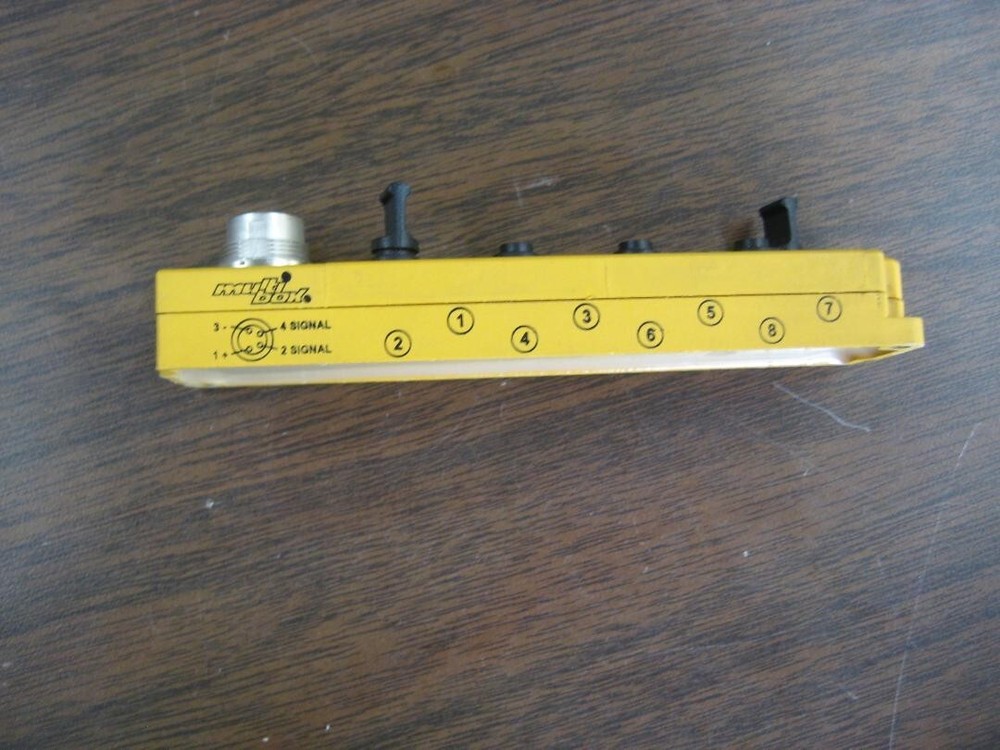 TURCK DISTRIBUTION BLOCK VB 804Z-BS19