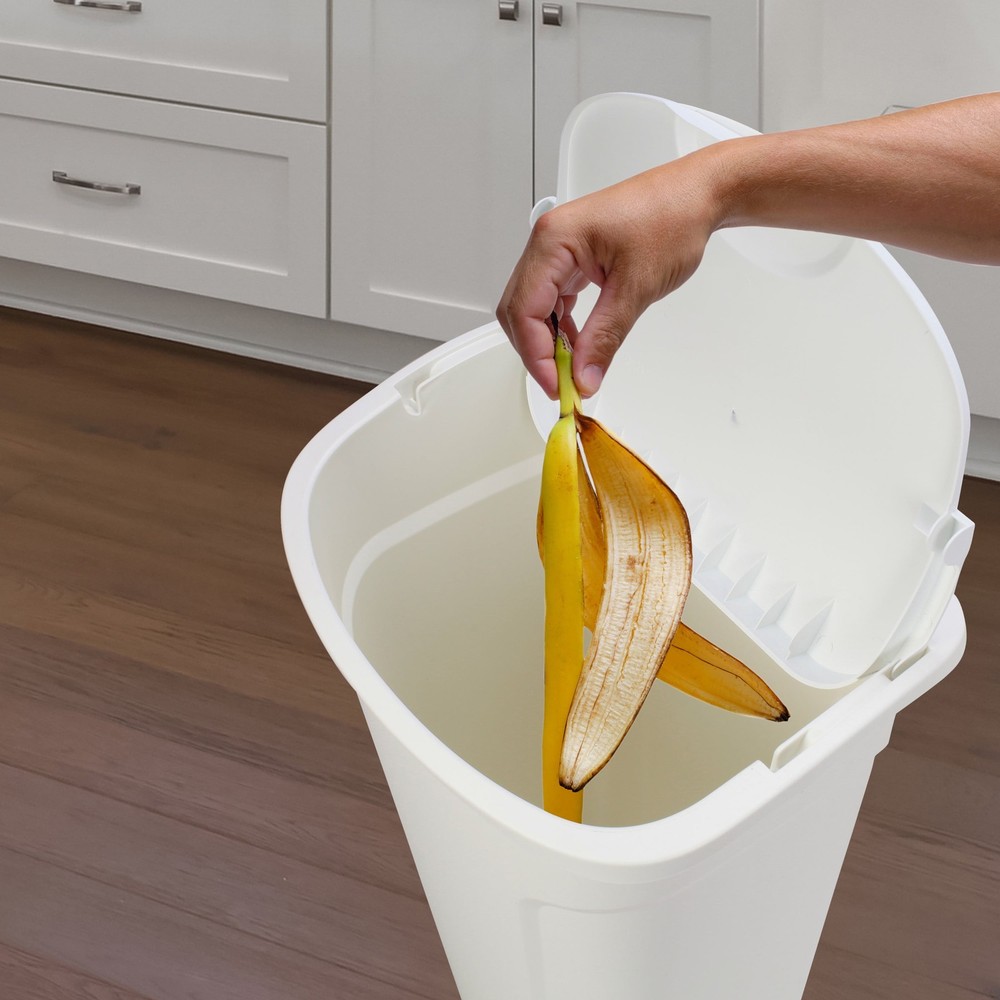 11 Gallon White Lift Top Kitchen Trash Can, Plastic