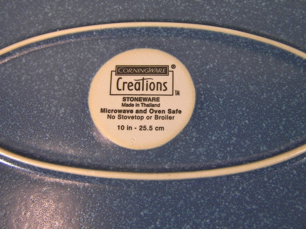 CorningWare Creations 10" Round Stoneware Baking Quiche Dish - Never Used