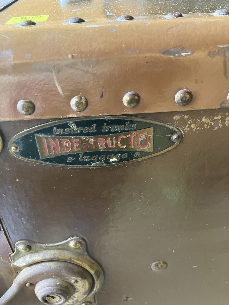 Indestructo Trunk