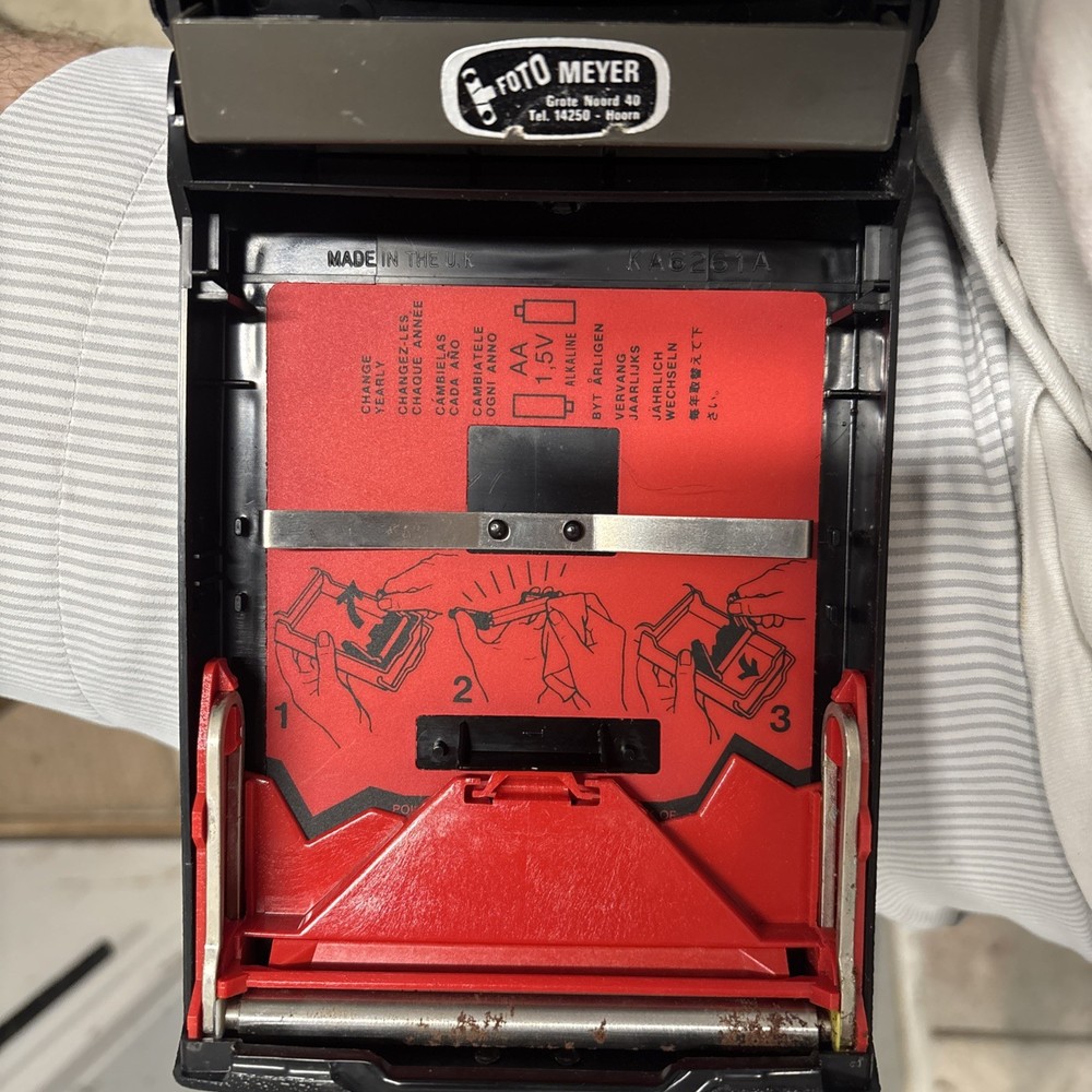 Polaroid Land Camera - Model Number: EE44 - Untested